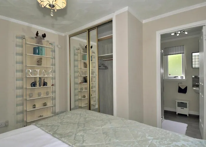The Bridge Suite